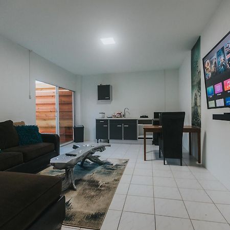 Buddha Studios Aruba Palm Beach Kültér fotó