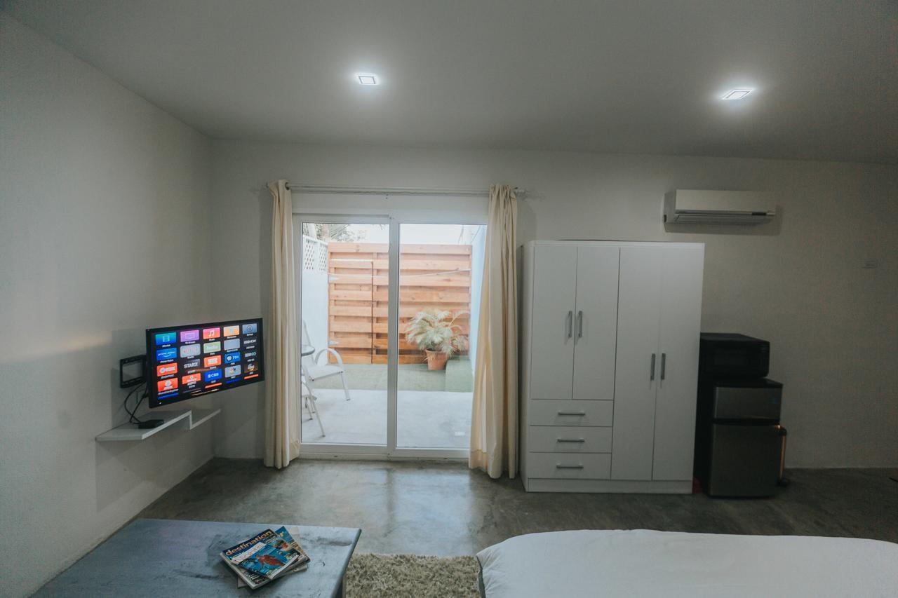 Buddha Studios Aruba Palm Beach Kültér fotó