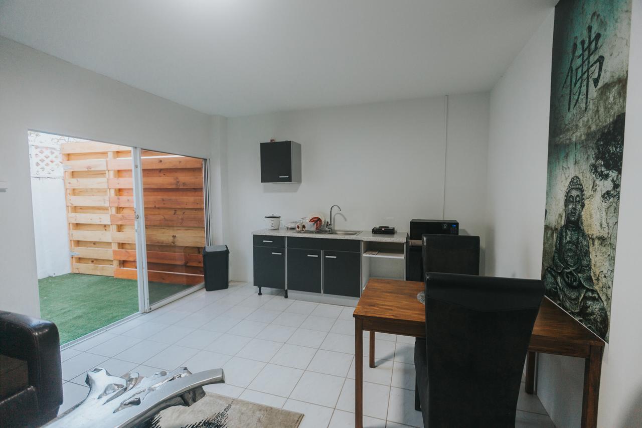 Buddha Studios Aruba Palm Beach Kültér fotó