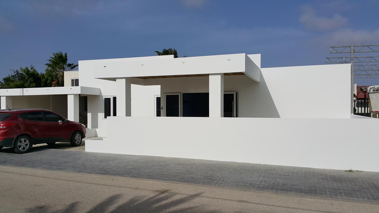 Buddha Studios Aruba Palm Beach Kültér fotó